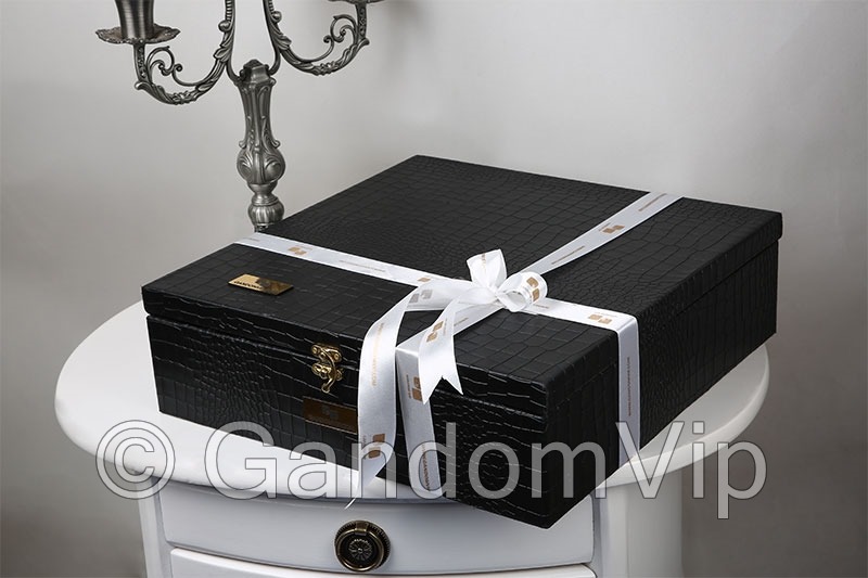 luxury-flower-boxes-561-05
