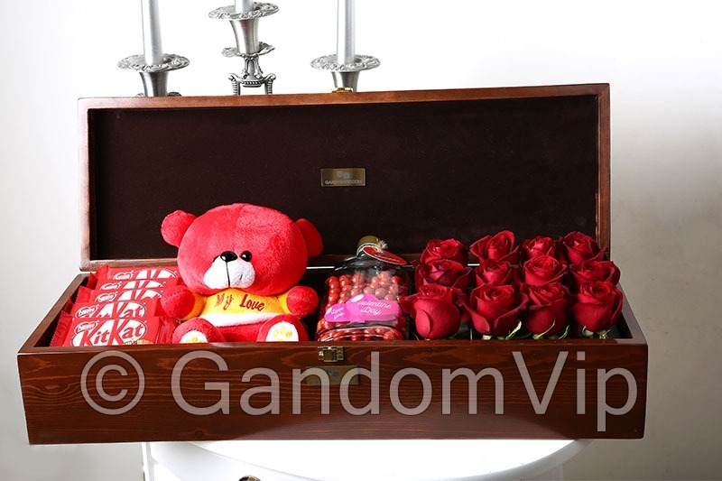 luxury-flower-boxes-567-02