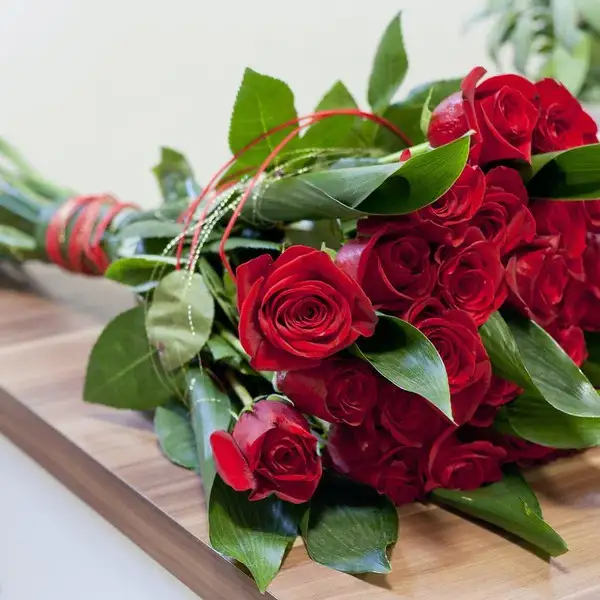 معنی تعداد گل رز
