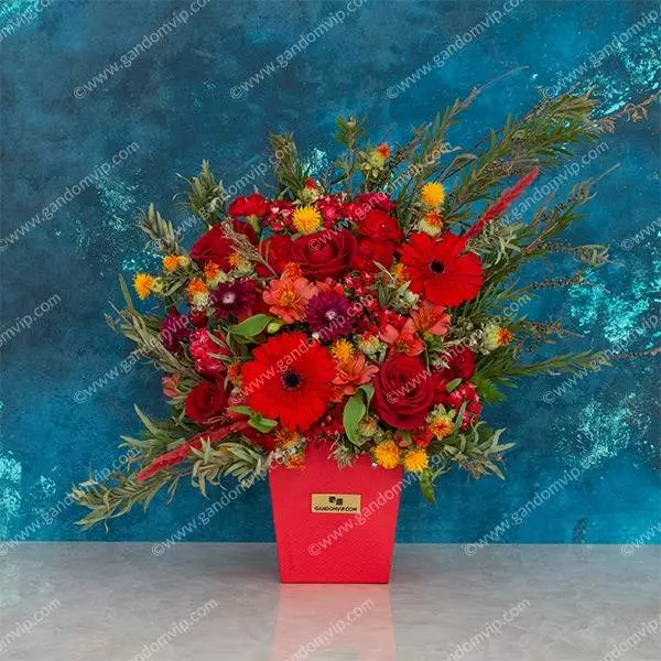باکس گل رز قرمز