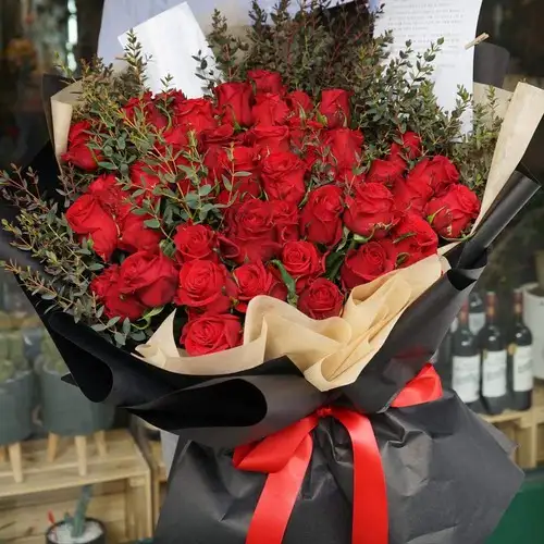 هدیه عاشقانه گل رز