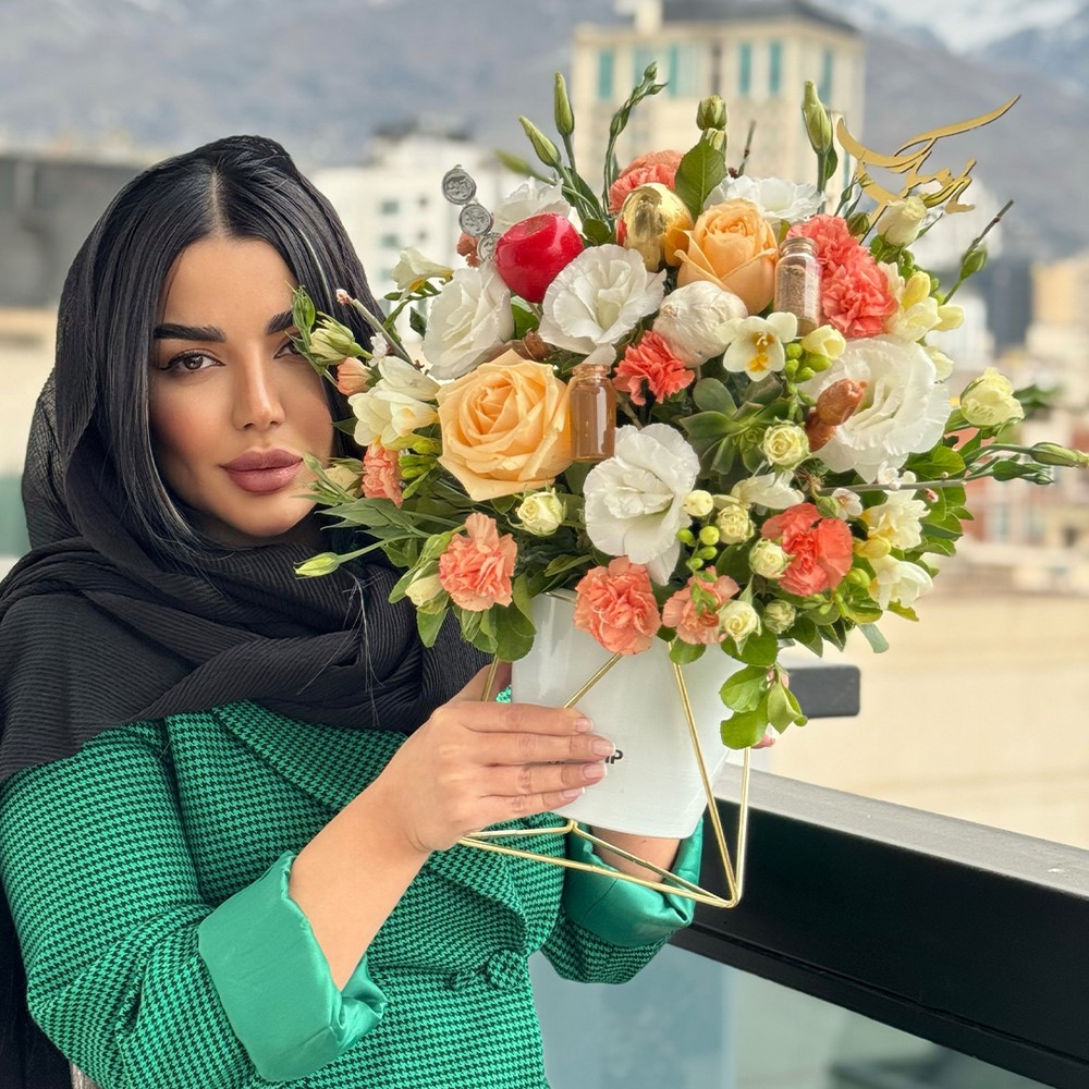 باکس گل کد 719