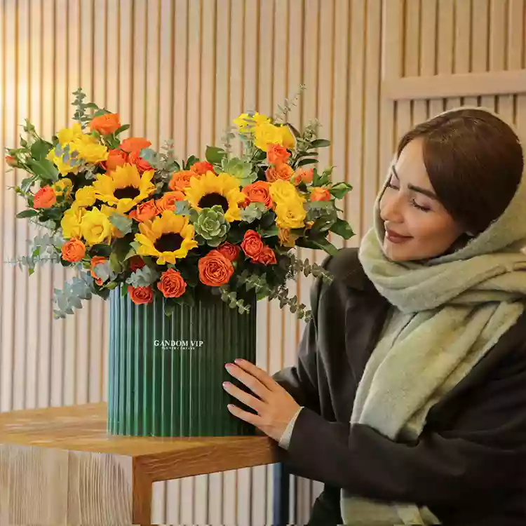 باکس گل کد 744